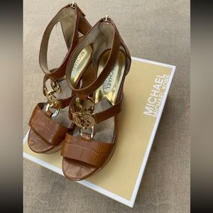 Michael Kors wedges